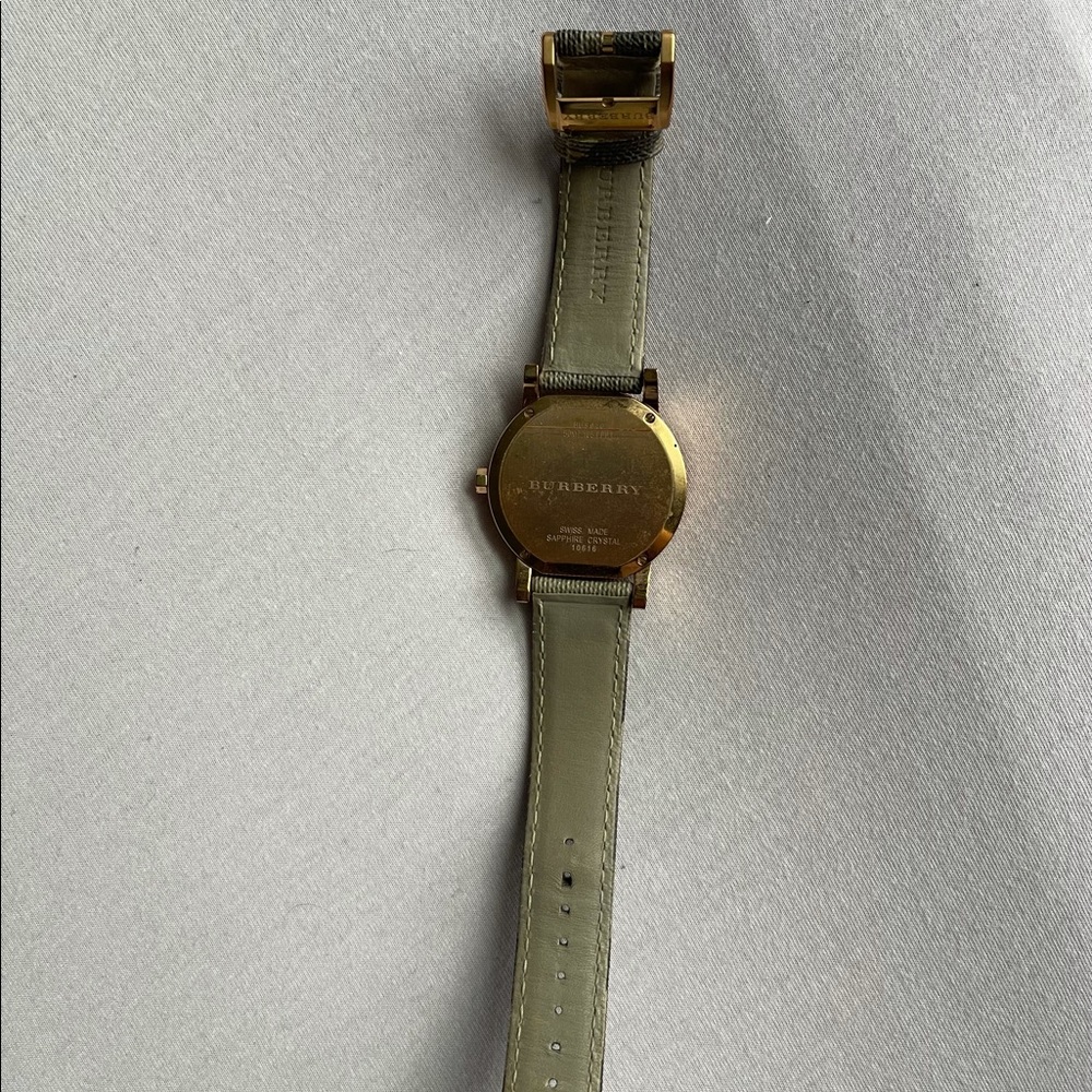 BURBERRY watch - Picture 9 of 9